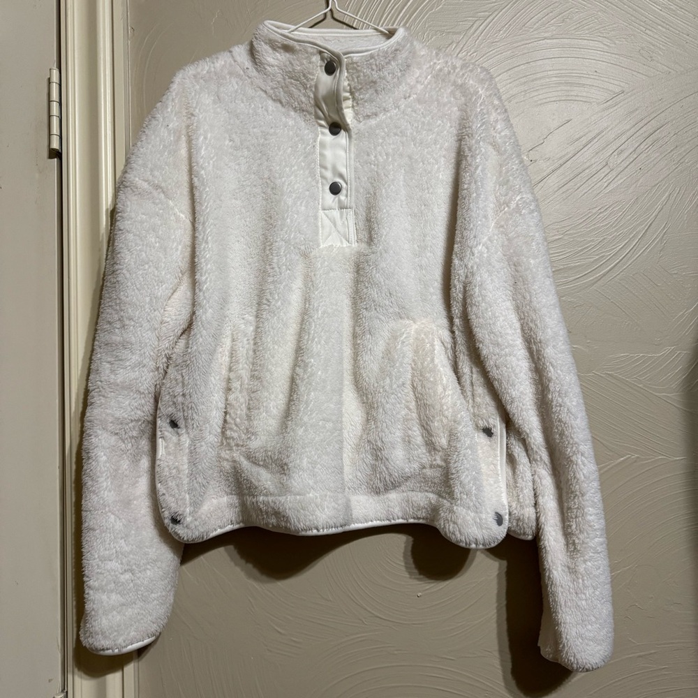 Women’s White Sherpa-Like Fleece Pullover with Snap-Button Neckline